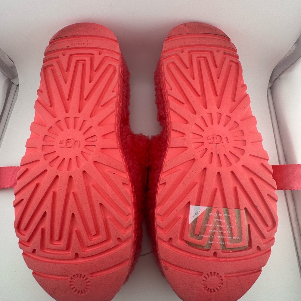 UGG Coral Pink Fluff Slides - Picture 6 of 7